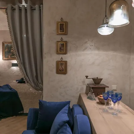 Luxury In Pilies Street