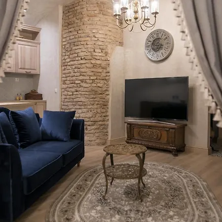 Luxury In Pilies Street