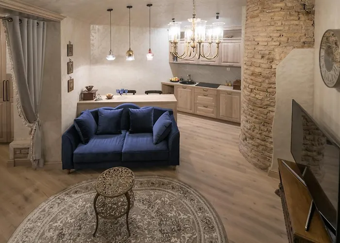 Luxury In Pilies Street