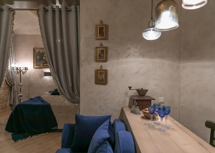 Luxury In Pilies Street